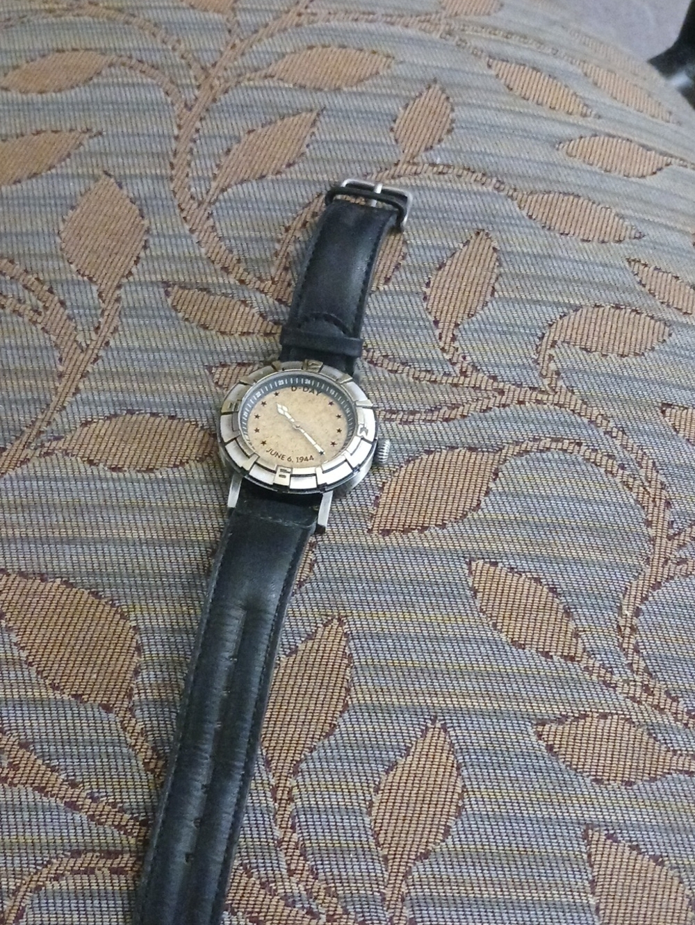Bradford Exchange Men's Wristwatch with Silvercase
